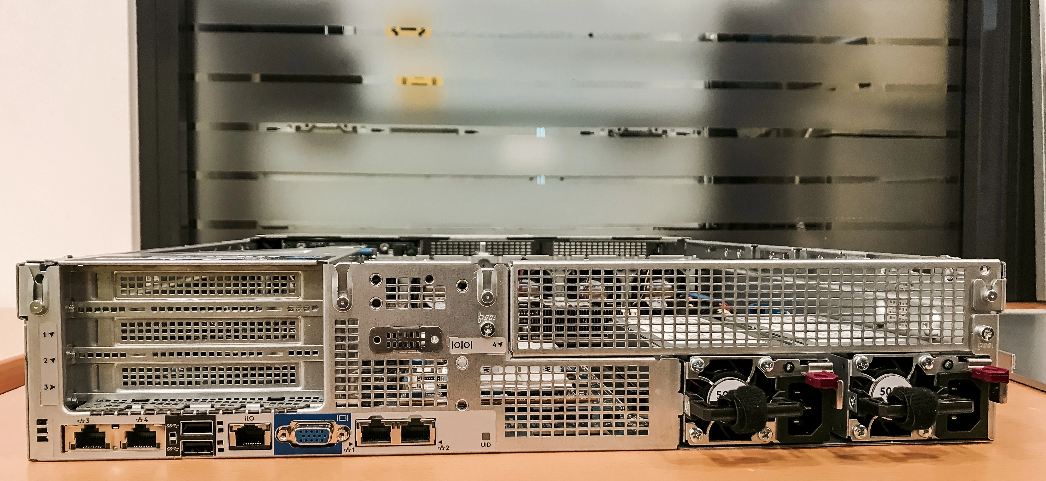 Как не надо выбирать сервер - ошибки и риски