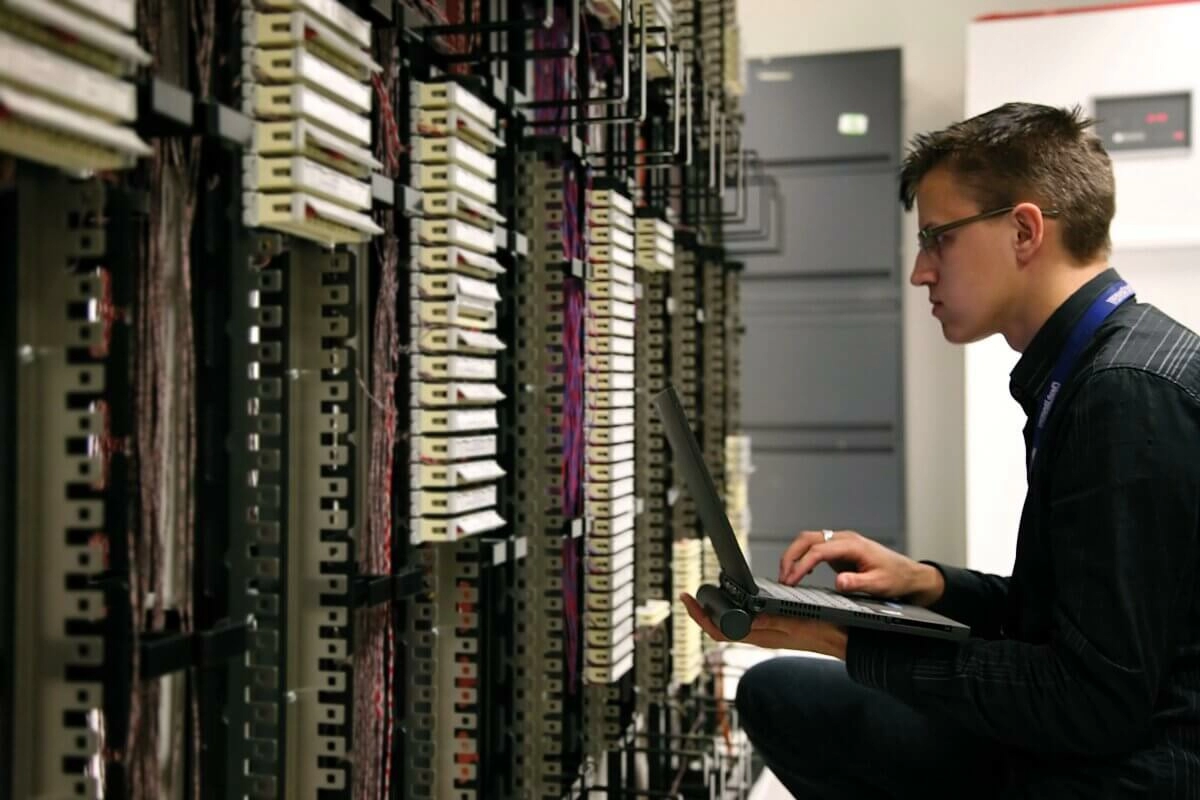 Как из эникейщика стать сисадмином