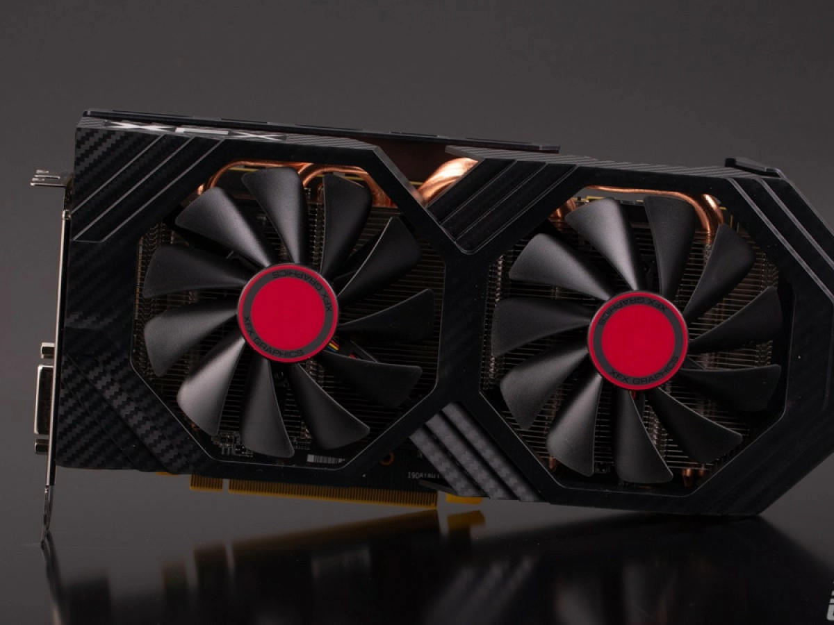 Ati radeon rx. Видеокарта Radeon RX 590. RX 590 GME. Видеокарта АМД 590. Видеокарта AMD rx580.