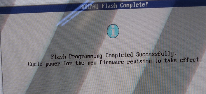 уведомление о завершении прошивки ROMPAQ Flash Complete